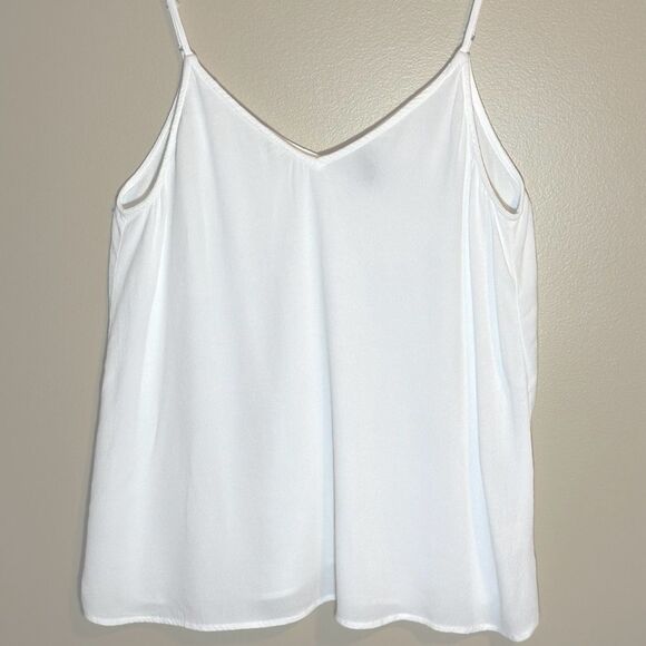 Francesca's Ivory Textured Flowy Cami EUC Adjustable Straps Size L - Picture 2 of 4